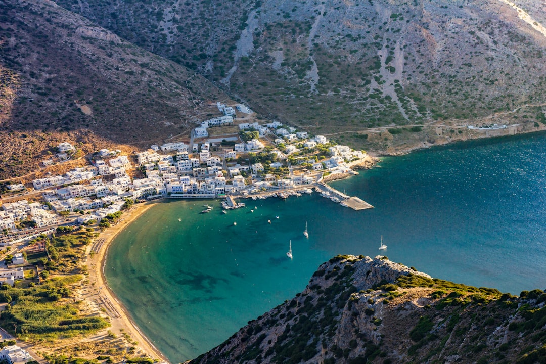 Kamares Image